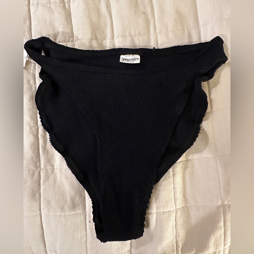 Youswim Size II Black Standard Waist Bottoms